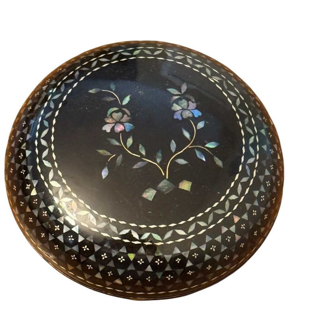 Vintage Japanese Raden Takaoka Lacquerware Tea Box Round Iridescent Shell Inlay